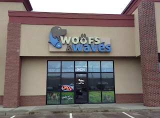 Woofs & Waves Pet & Aquarium Supply Store