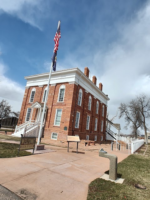 Territorial Statehouse State Park Museum