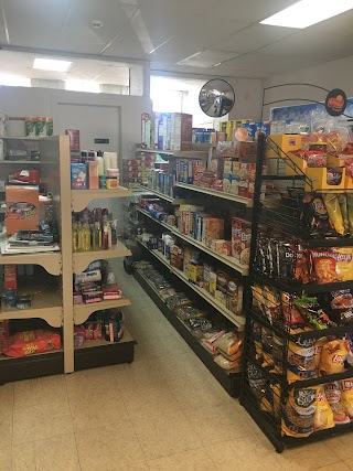 Shawn's Mini Market