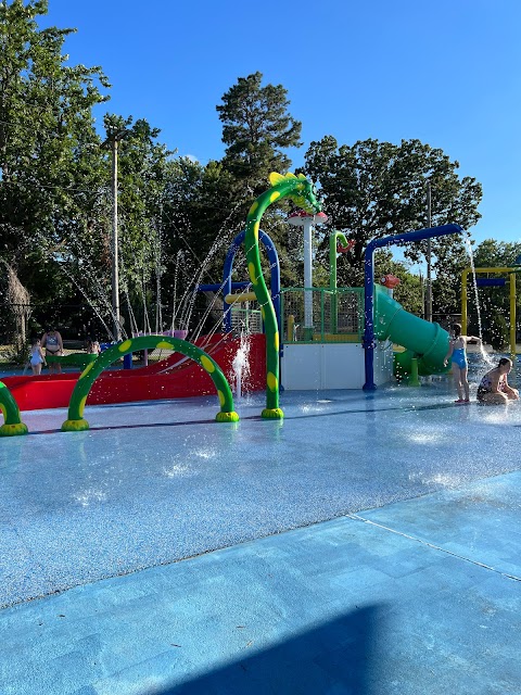 Gravette Pool and Splash Park