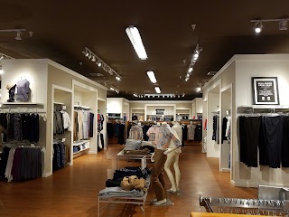 Banana Republic Factory Store