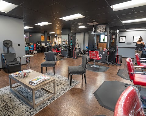 Très Lounge - Luxury Beauty Salon (Westfield, MA)