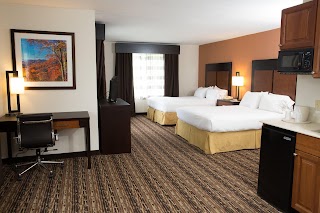 Holiday Inn Express & Suites Cherokee/Casino, an IHG Hotel