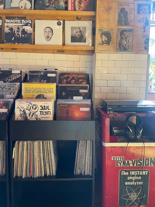 Milkcrate Cafe