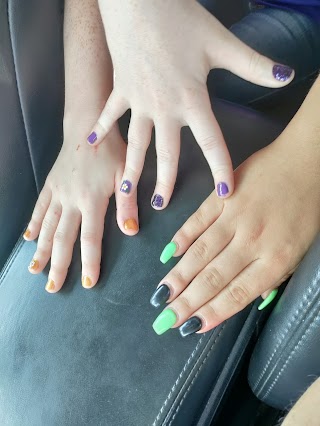 Us Nails