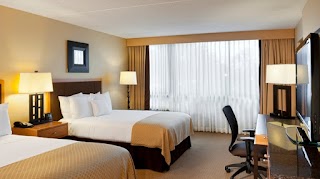 DoubleTree by Hilton Hotel Chicago - Arlington Heights