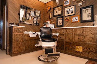 Sam Hill's Barbershop by Arrow