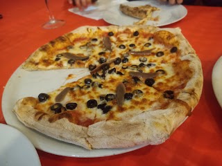 Mamma Mia. Pizzeria y Restaurante