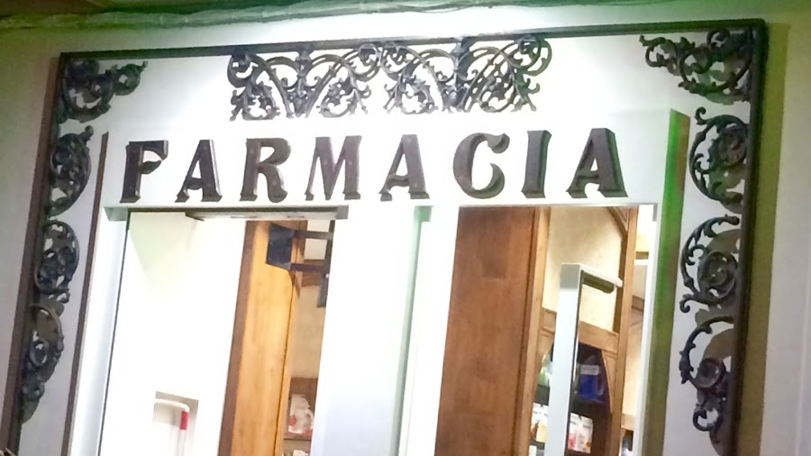 Foto farmacia Farmàcia Neus Reverté Roselló 13h