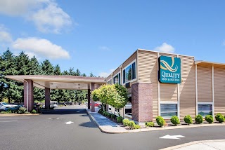 Quality Inn & Suites Vancouver North