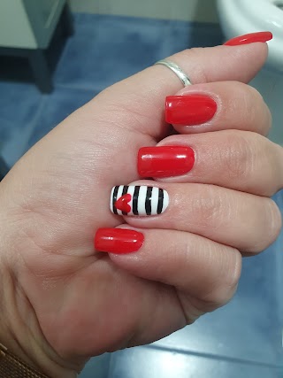 Rojo Uñas Creaciones