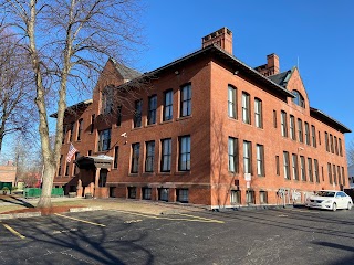 Courthouse Square Apartments