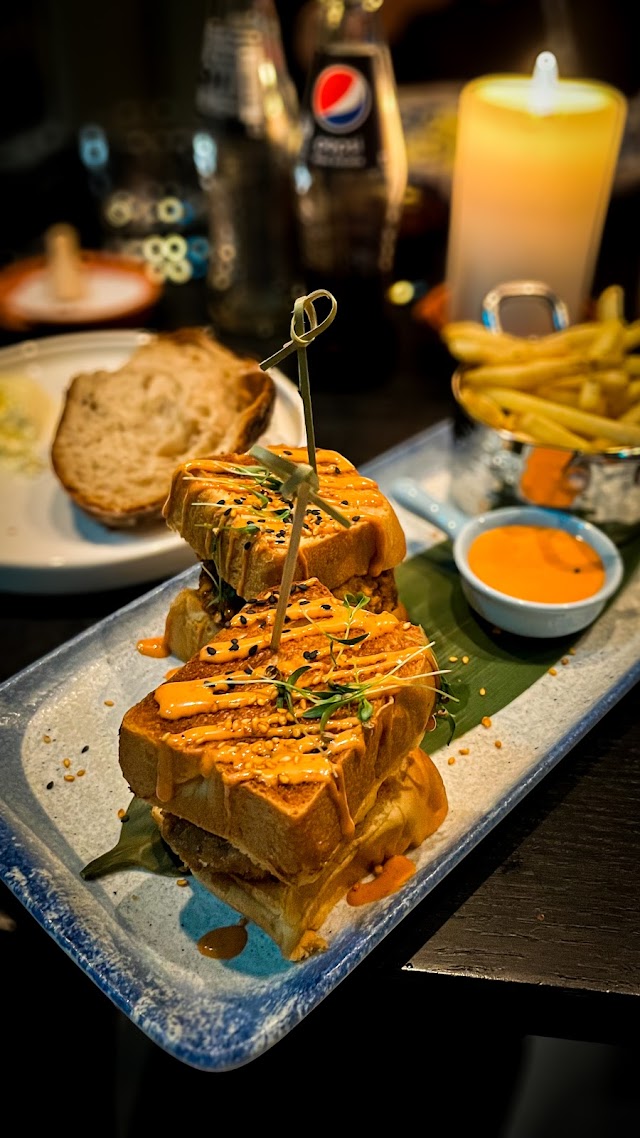 Friedas Bar & Kitchen