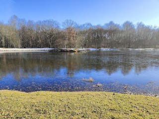 Zacharias Pond Park