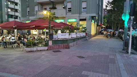 Foto de Restaurant Vinius - Avinguda de Francesc Macià, 55, Sabadell, Barcelona, España
