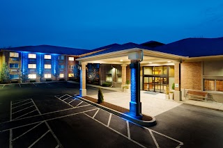 Holiday Inn Express & Suites Smithfield - Providence, an IHG Hotel