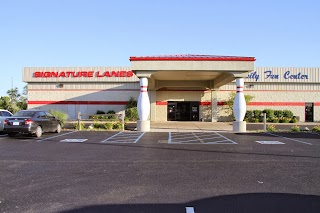 Signature Lanes/Sig's Family Restaurant/Club 300