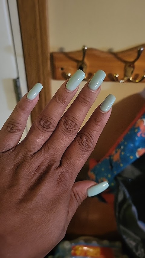 De'CoCo Nail Spa