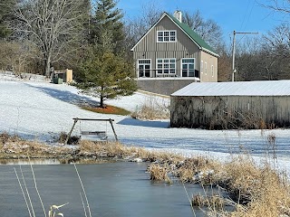 Hawk Valley Retreat & Cottages