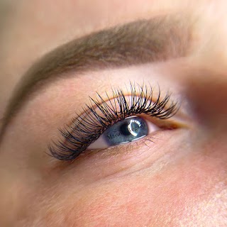 Institut de beauté Maison Regard : Microblading et Extensions de cils