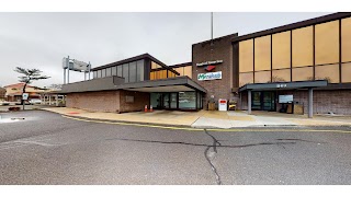 Bank of America (with Drive-thru ATM)