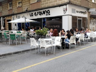 La Esquina Pub