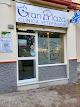 Foto de Clínica Veterinaria Gran Plaza - Plaza la Almacenera, 5, Coria del Río, Sevilla, España