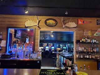 Golden Moose Bar