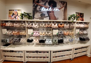 American Eagle & Aerie Store