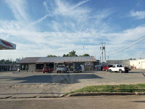 J R's Country Store