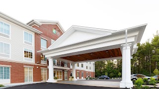 Holiday Inn Express & Suites Sturbridge, an IHG Hotel