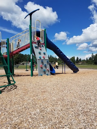 Woodland Creek Community Park