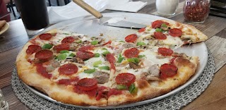 San's Pizzeria and Restaurant