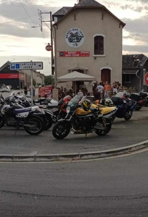 Photo de Le Berry Bar Team - 125 Rue de la République, Le Blanc, France