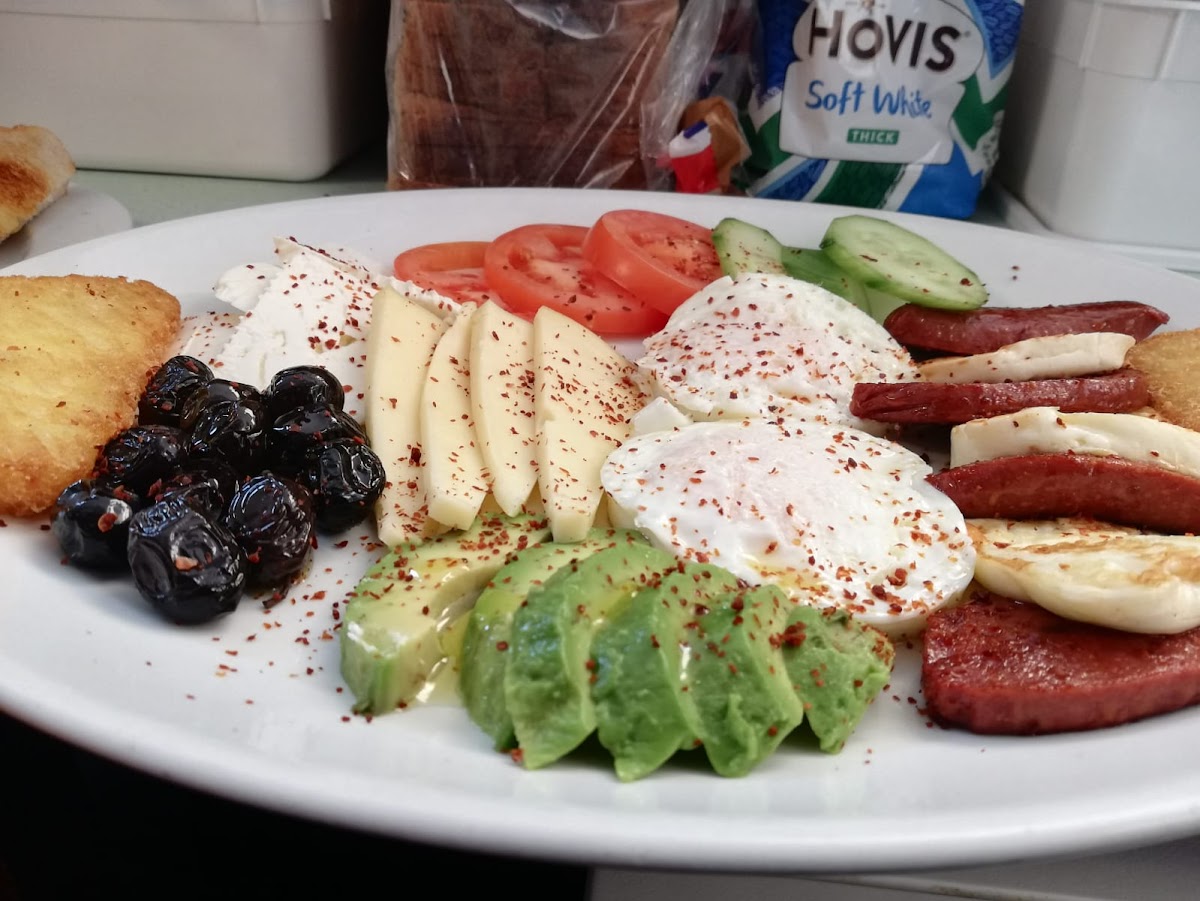 Hemel Misya cafe in 8 Bridge St, Hemel Hempstead HP1 1EF, UK - Cafes featuring Dine-In, Serves Breakfast, Serves Lunch, Serves Brunch, Takeout, Delivery, Outdoor Seating, Children's Menu, Restroom, Good for Groups, Good for Children, Wheelchair Accessible, Desserts, Coffee