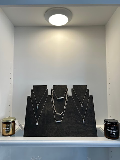 Photo of Boutique 206 - 115 South 1st Street, Guthrie, OK 73044, USA