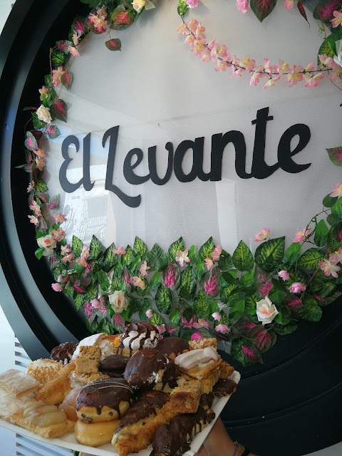 El Levante Cafe & Copas