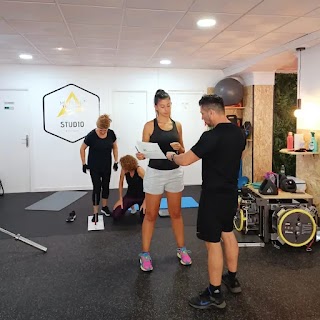 STUDIO BOUTIQUE MULTILEVEL TRAINING - JM SALVADOR. Más de 15 años como entrenador personal en activo