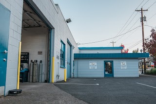 Mackin’s North Portland Auto Body