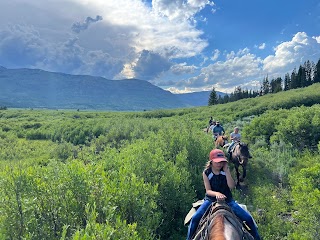 Yellowstone Outfitters