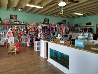 Whippersnappers Kids & Maternity Resale Boutique
