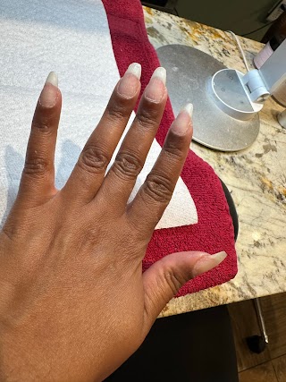 M5 Nails Adams Morgan DC ($5 OFF Pedicure)