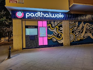 padthaiwok Granada - Averroes