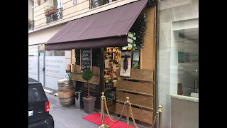 Epicerie de Nuit Paris Etoile