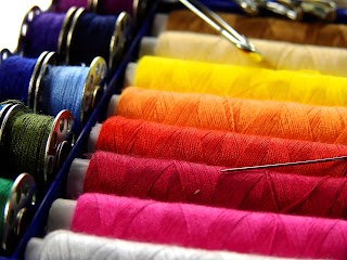 T & M – Änderungsschneiderei und Geschäft für Textil- und Geschenkartikel