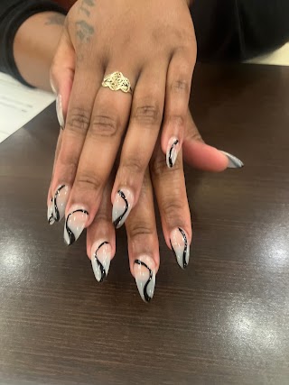 Top Q Nails