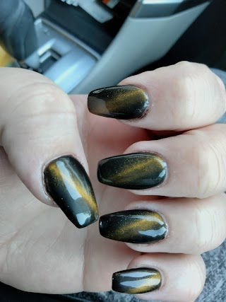 Kelly Nails