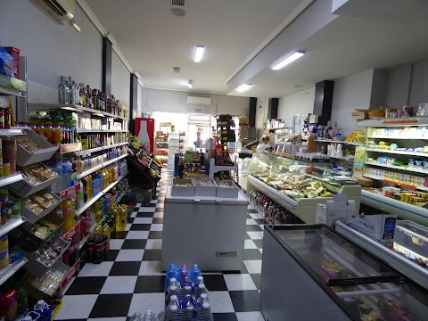 TIENDA DE ALIMENTACIÓN EN ALMENDRALEJO LA PAZ