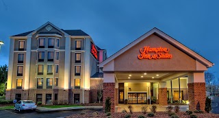 Hampton Inn & Suites Asheville Airport