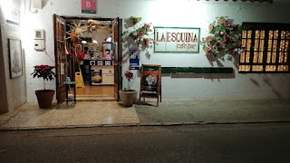 LA ESQUINA cafe-bar